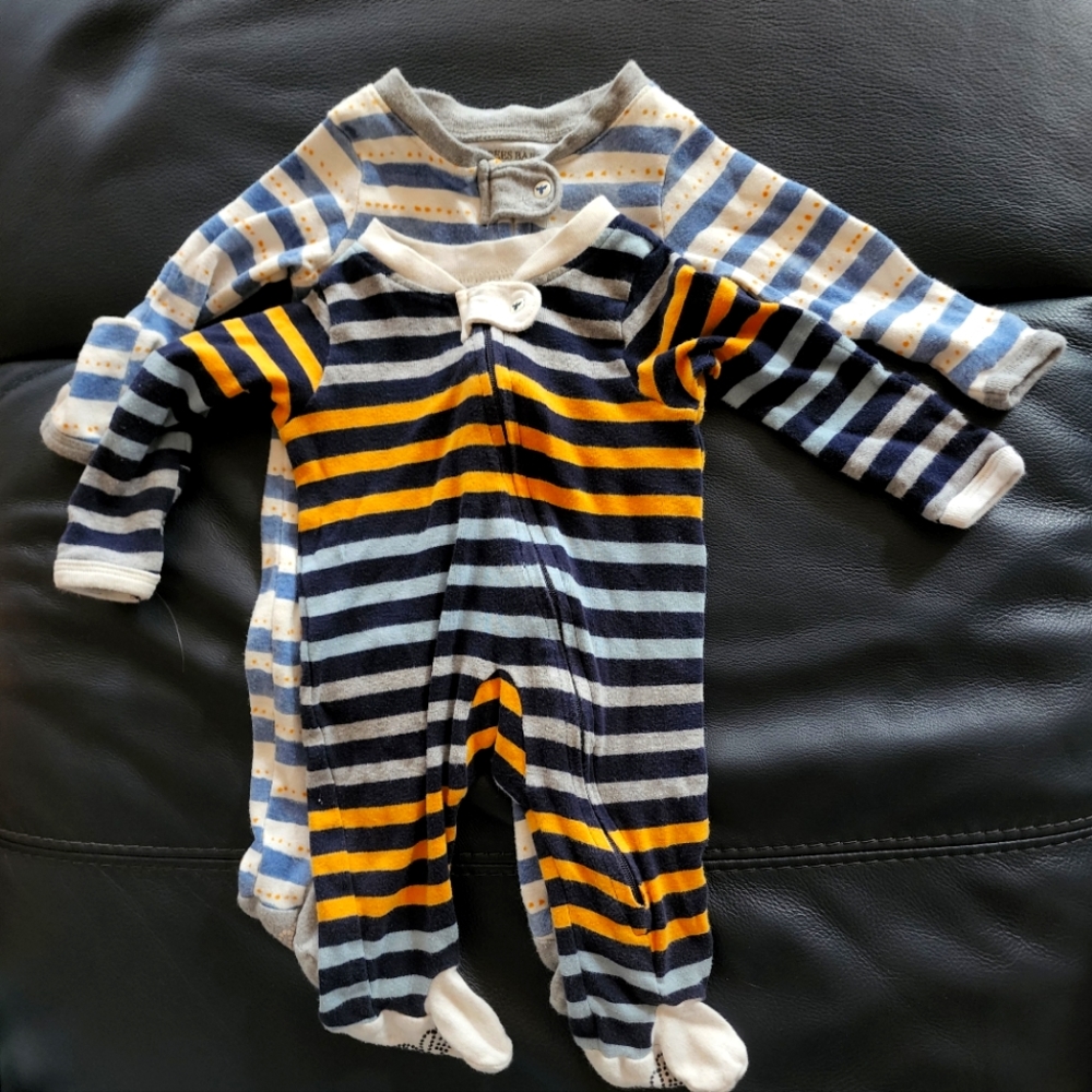 Burts bees baby set of 2 newborn onesies